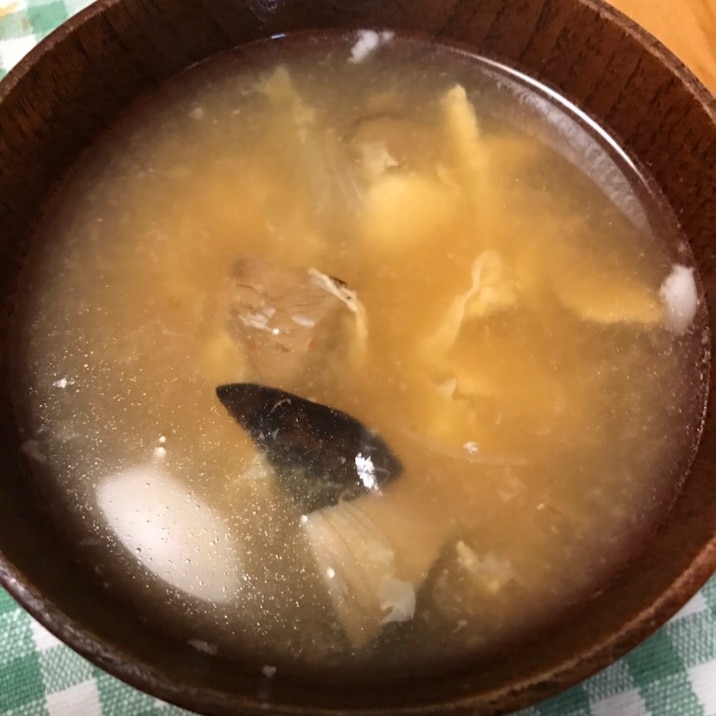 アワビ茸と卵の味噌汁